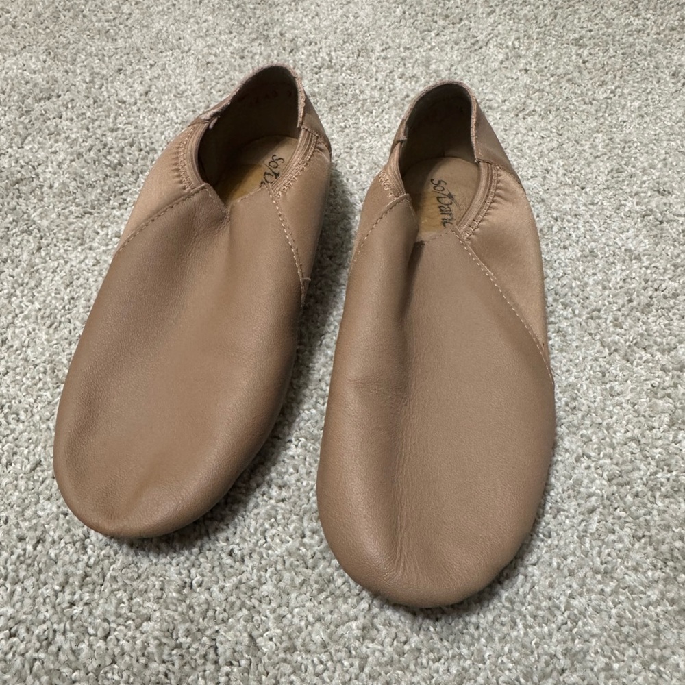 So Dance 💃 Dance Shoes NWOT 7.5